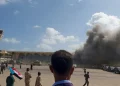 مطار عدن اليمني يتعرض لقصف صاروخي